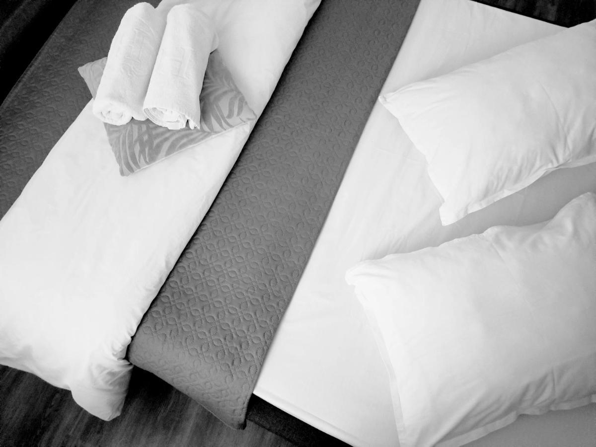 Studio Grigio Apartment Sibiu Luaran gambar