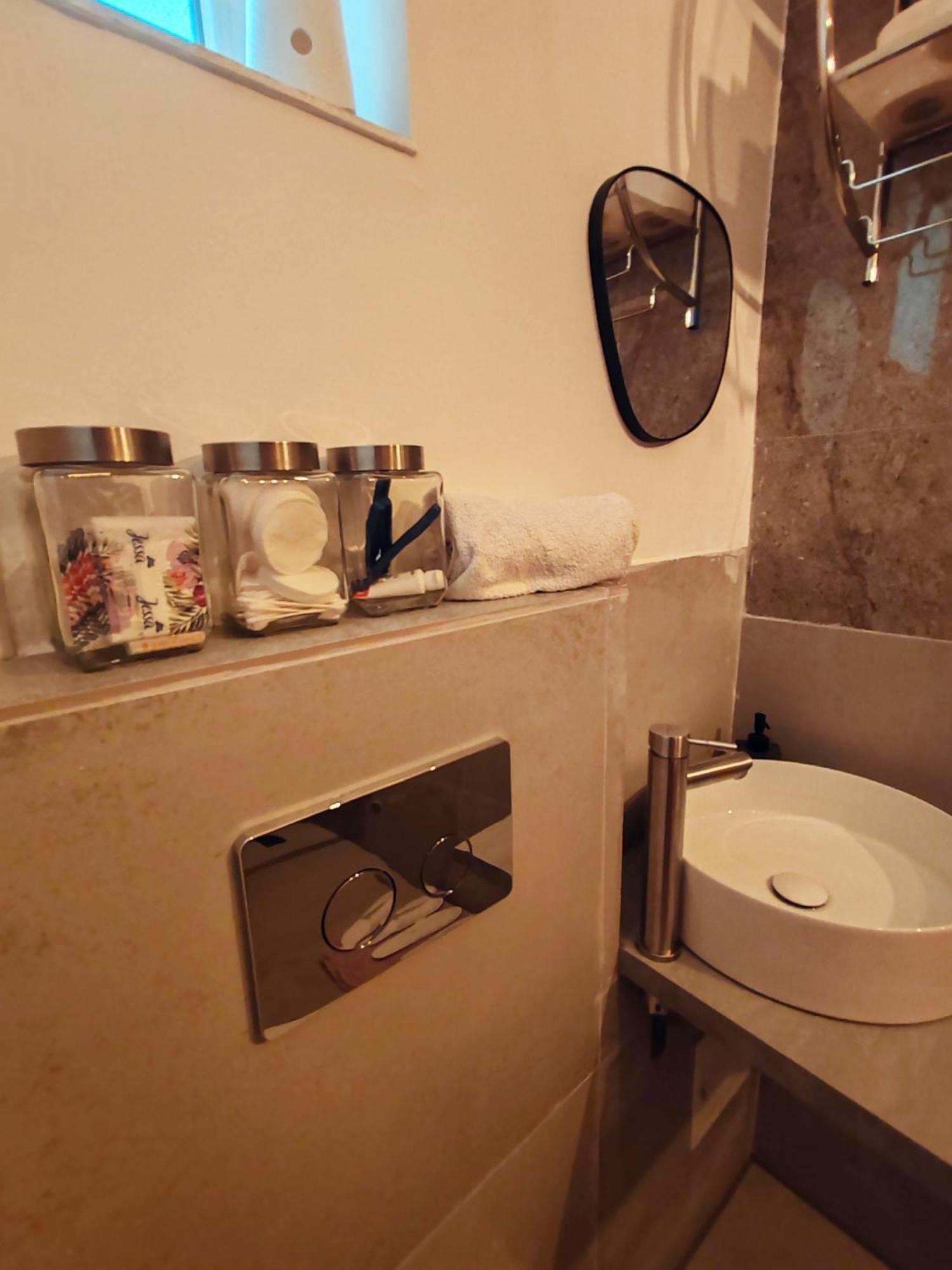 Studio Grigio Apartment Sibiu Luaran gambar